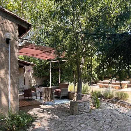 Studio Independant Avec Jardin Pertuis Exterior photo